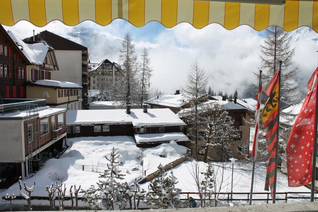 Aparthotel Residence Bernerhof Wengen Szoba fotó